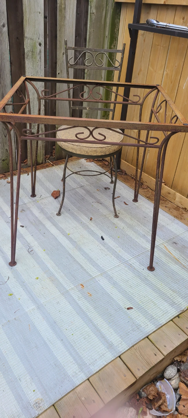 Vintage Wrought-iron Patio Set - photo 2