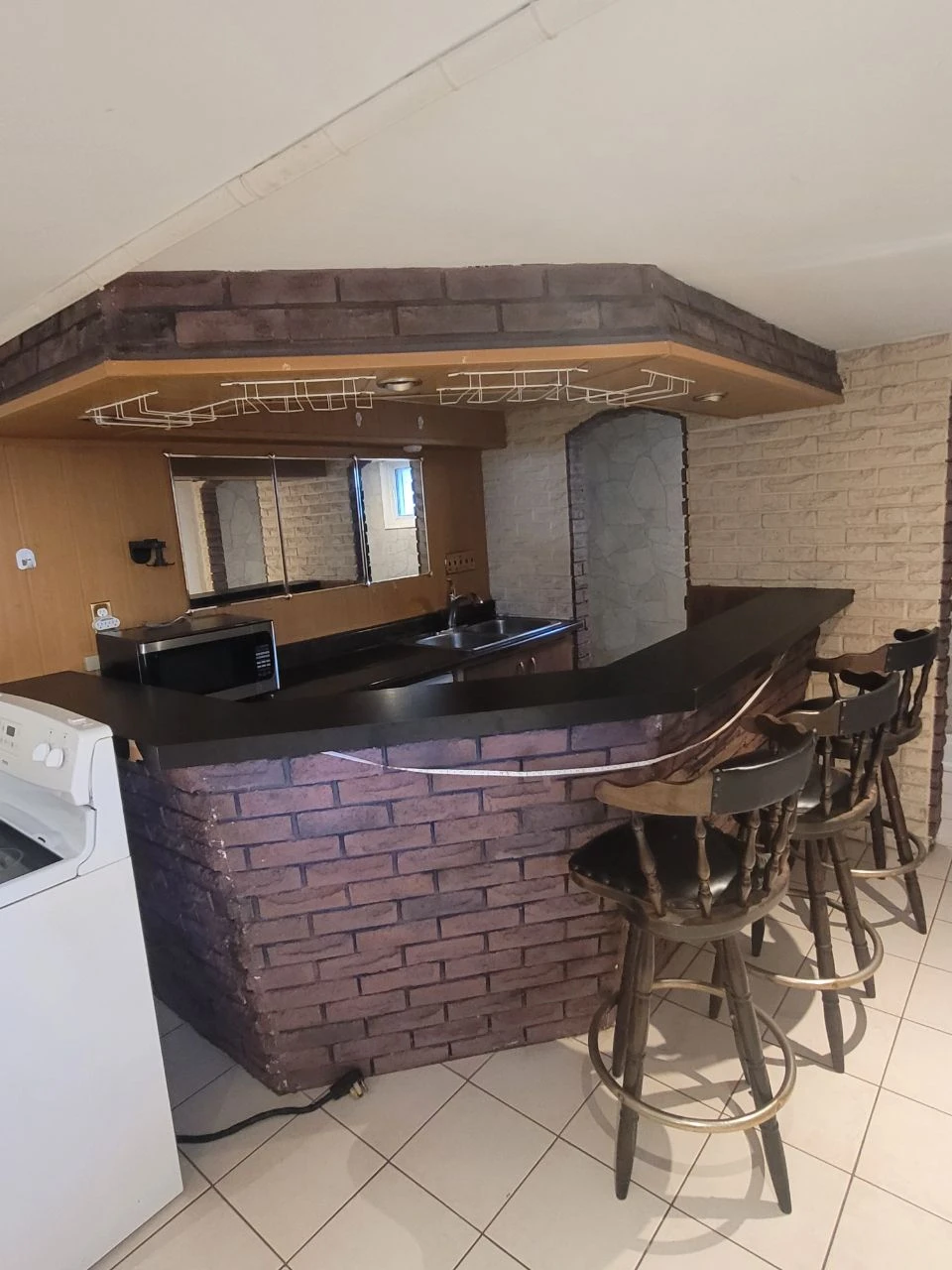 Basement for Rent in Richmond Hill - photo 2