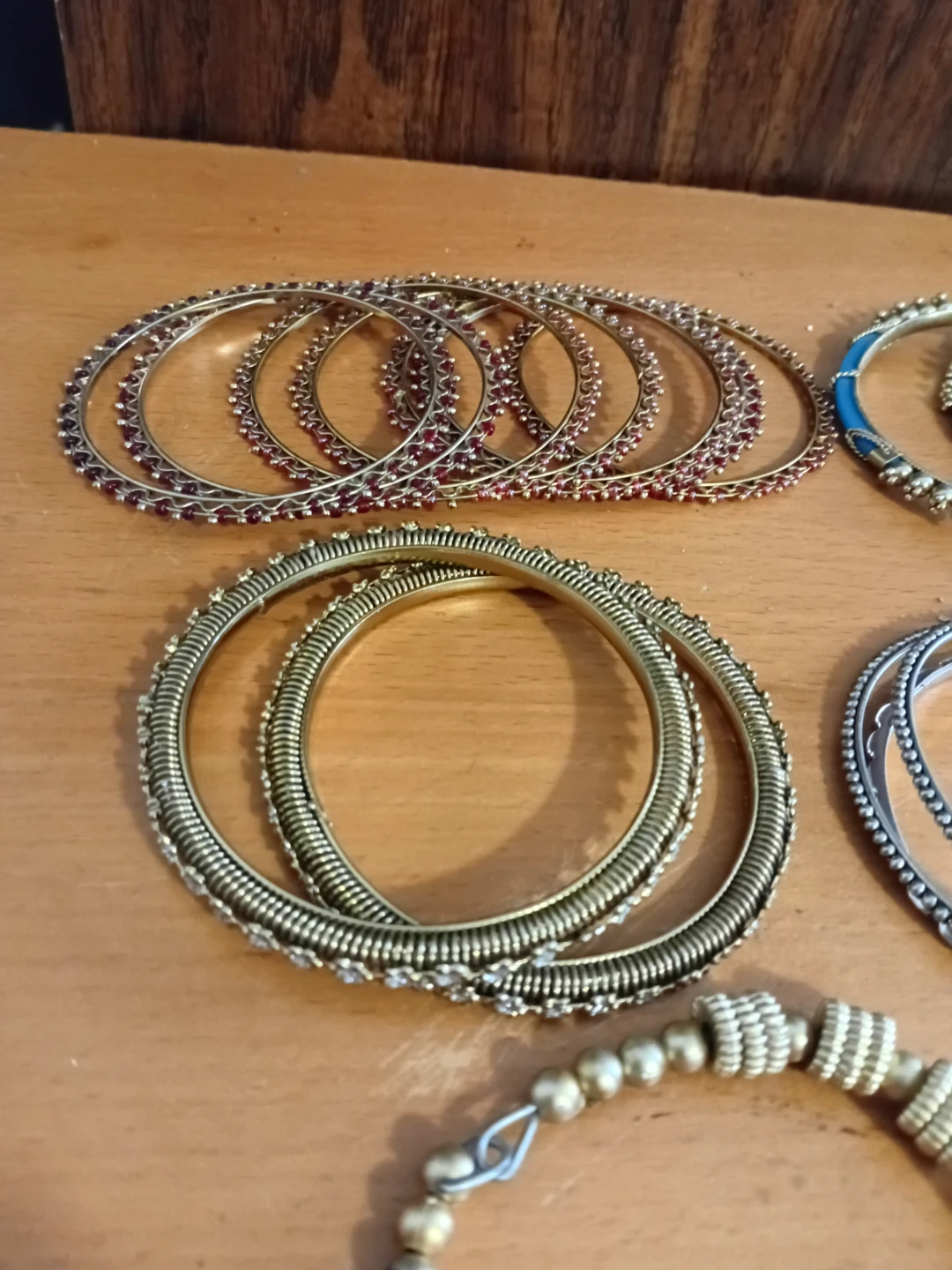 Womens bangle bracelets - photo 2