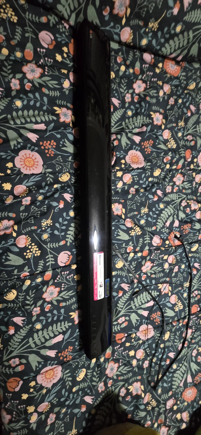 LG Sound Bar 2.1 Channel - photo 2