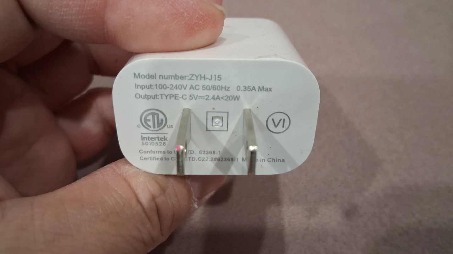 type C power adaptor 5V 2.4A - photo 2