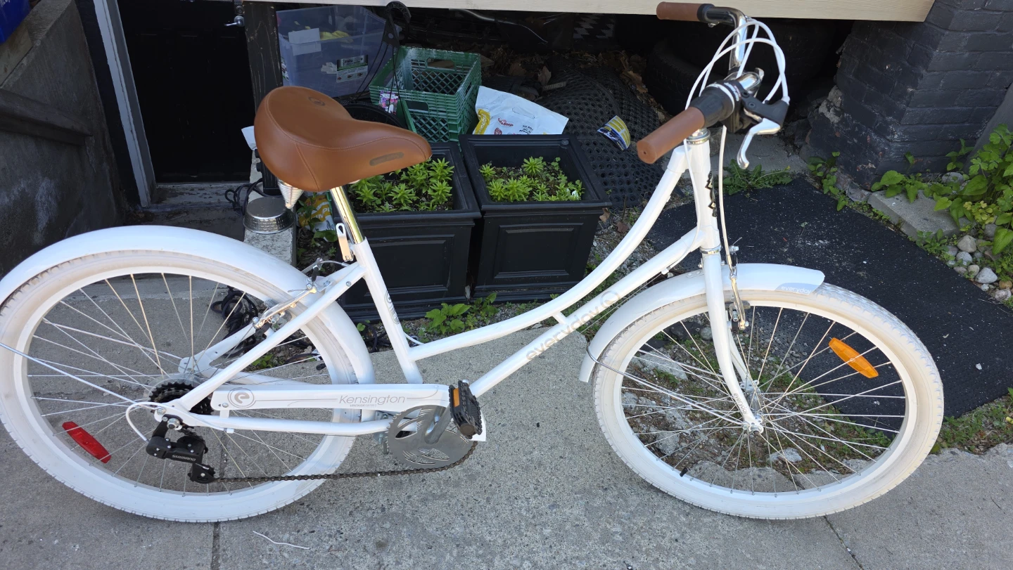 Kensington Everyday Bicycle Cruiser