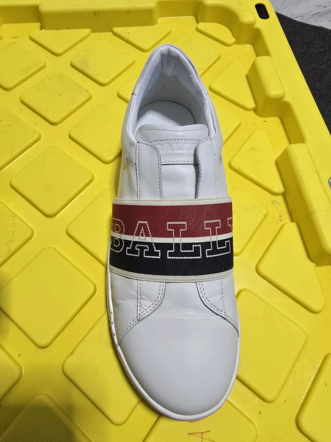 Bally White Leather Slip-On Sneakers Men's Size 9 - photo 3