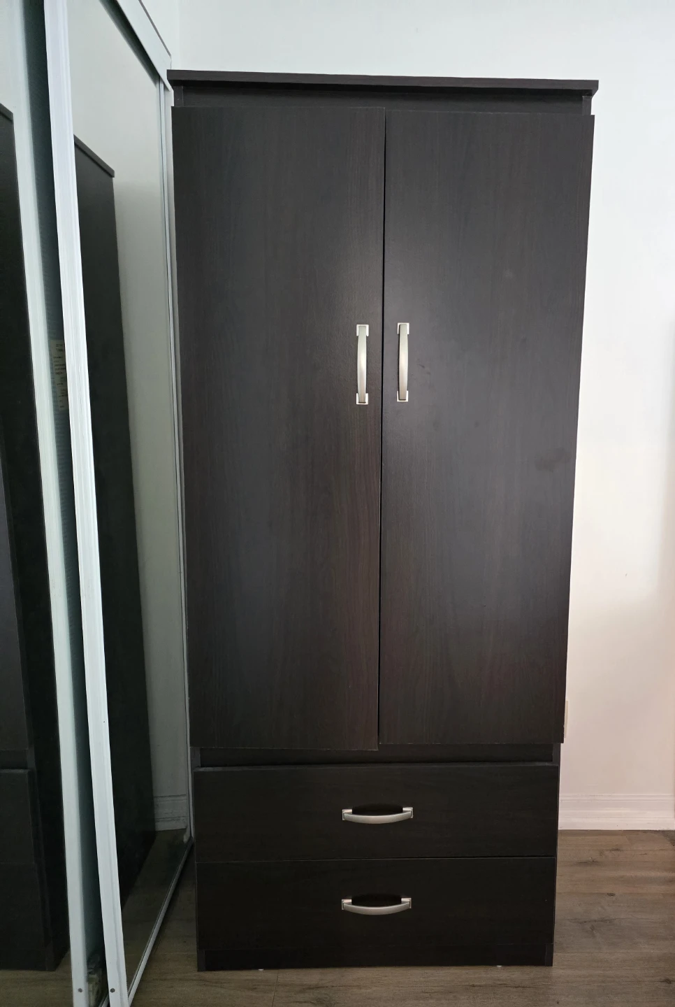 Hardwood Queen Bed, Dual Mattress, Wardrobe - Free Delivery - photo 3