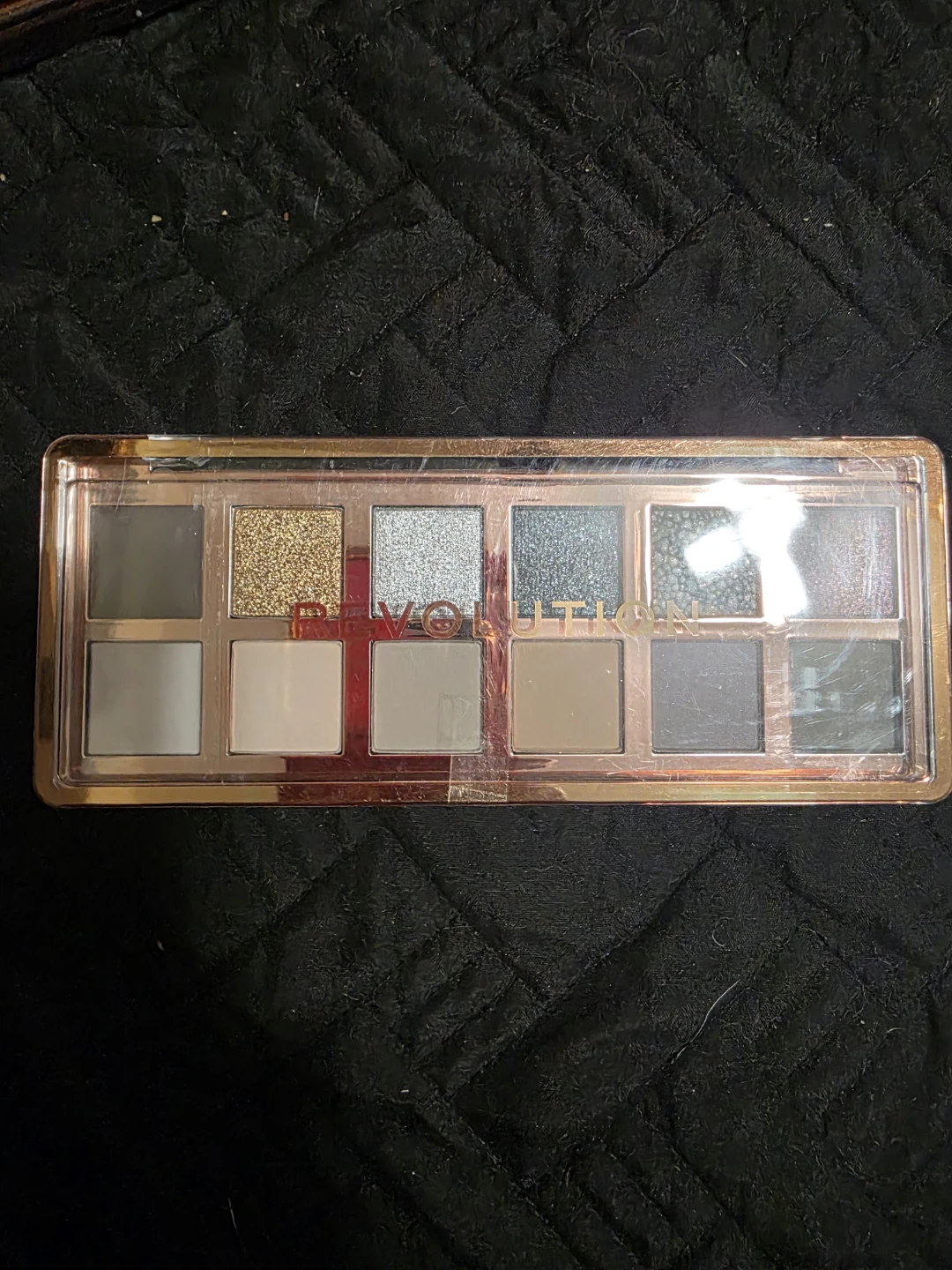 Makeup Revolution Eyeshadow Palette