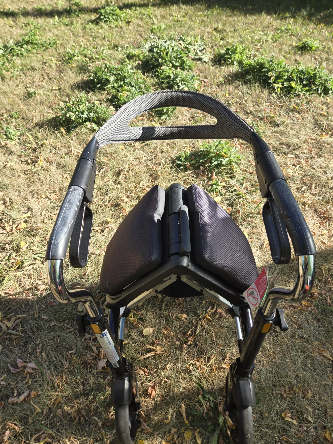 Mobility Walker with Seat