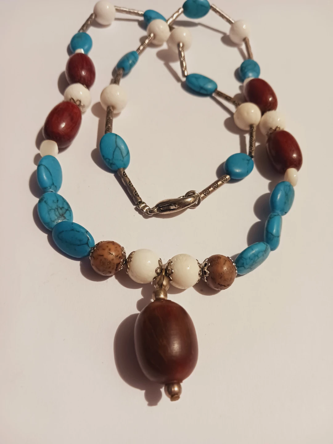 Beautiful Vintage Beaded Necklace