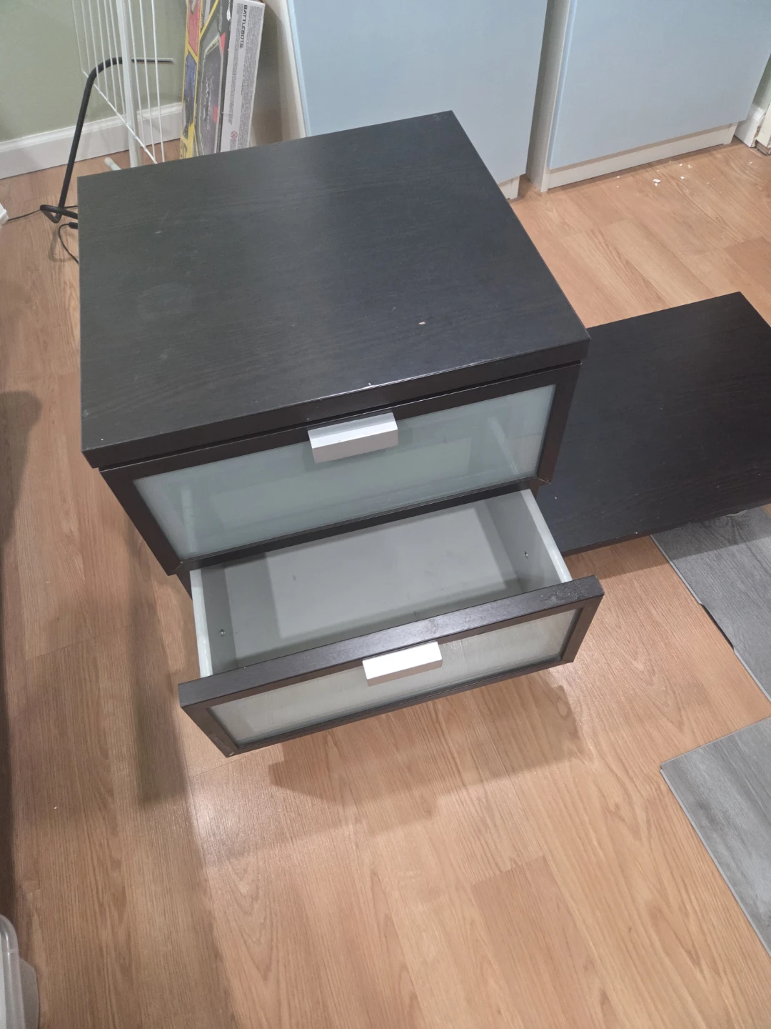 Dark Wood Nightstand with 2 Frosted Glass Drawers - photo 2