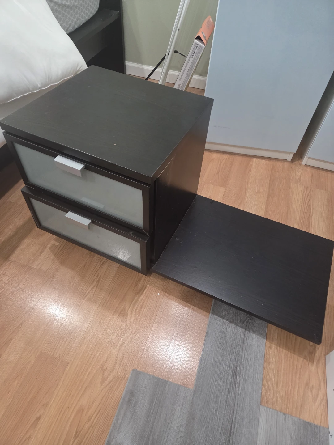 Dark Wood Nightstand with 2 Frosted Glass Drawers - photo 4