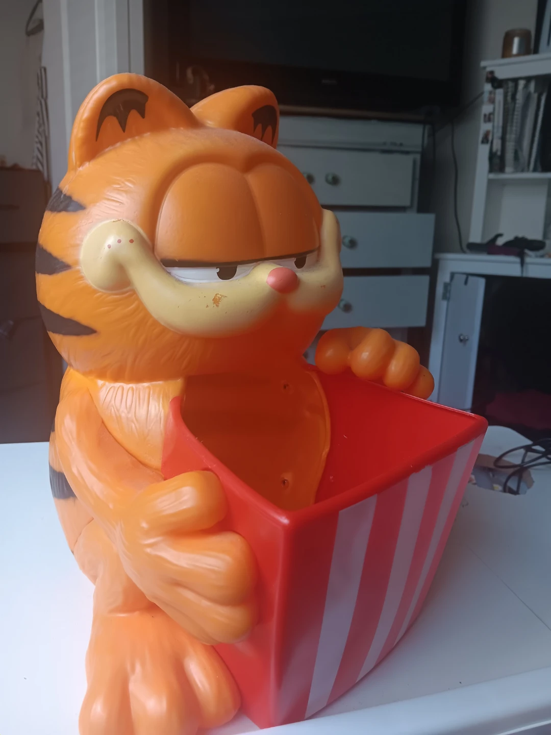 Vintage Garfield "snack time" holder - photo 3