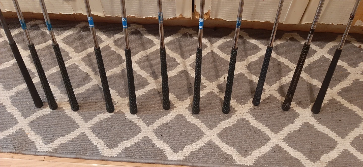 Complete Set Of Men's Right Handed Tour Model Golf Clubs - photo 4