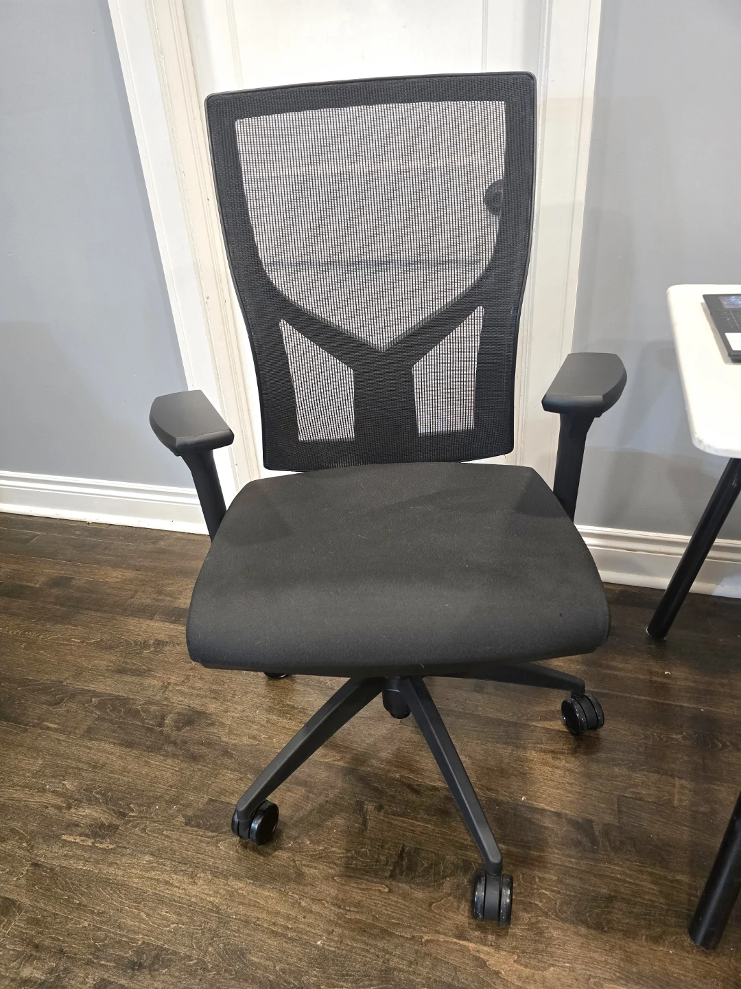 Black Mesh Office Chair and Glass Top Desk - photo 5
