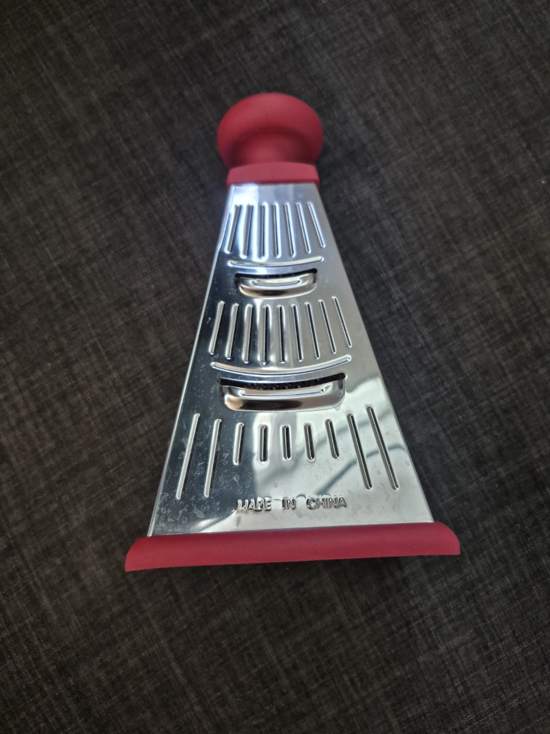 Red and Silver 4-Sided Grater - photo 2