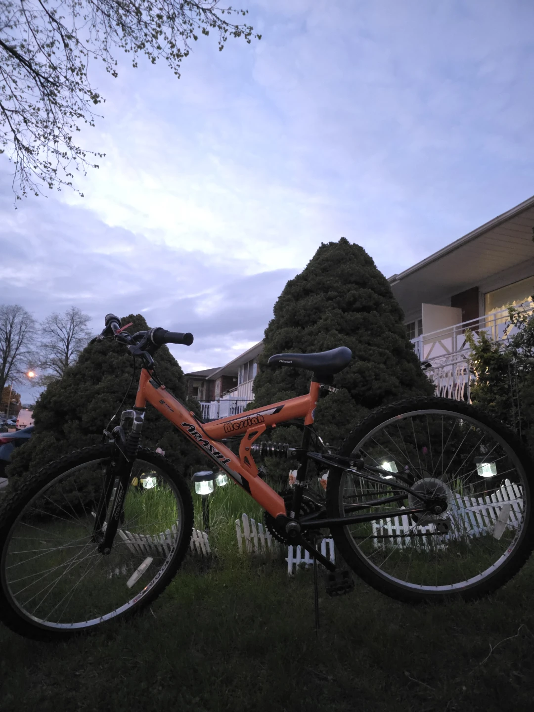 Arashi Messiah Mountain Bike - Orange