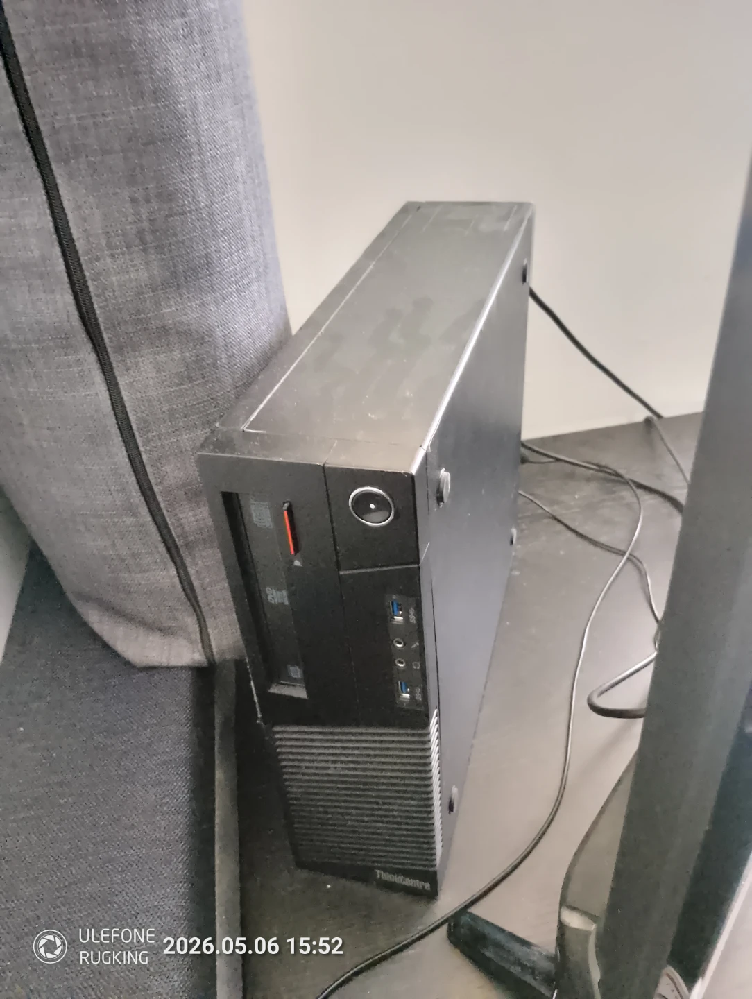 Lenovo ThinkCentre Desktop PC