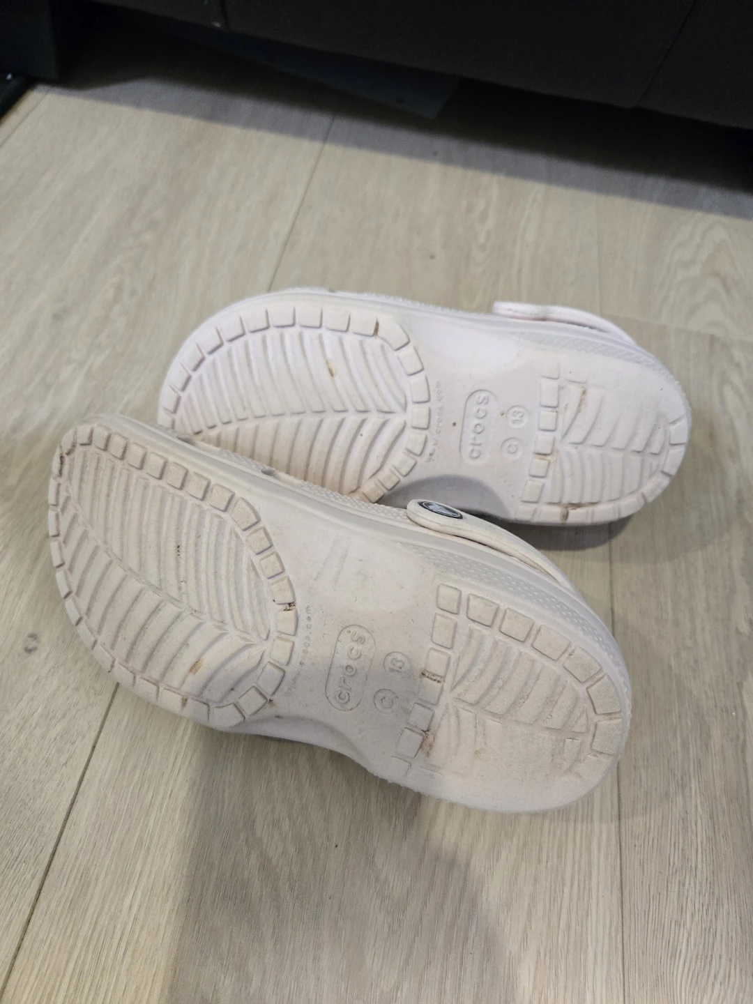 Size 13 Kids Girls Crocs "Quartz" Color - photo 2