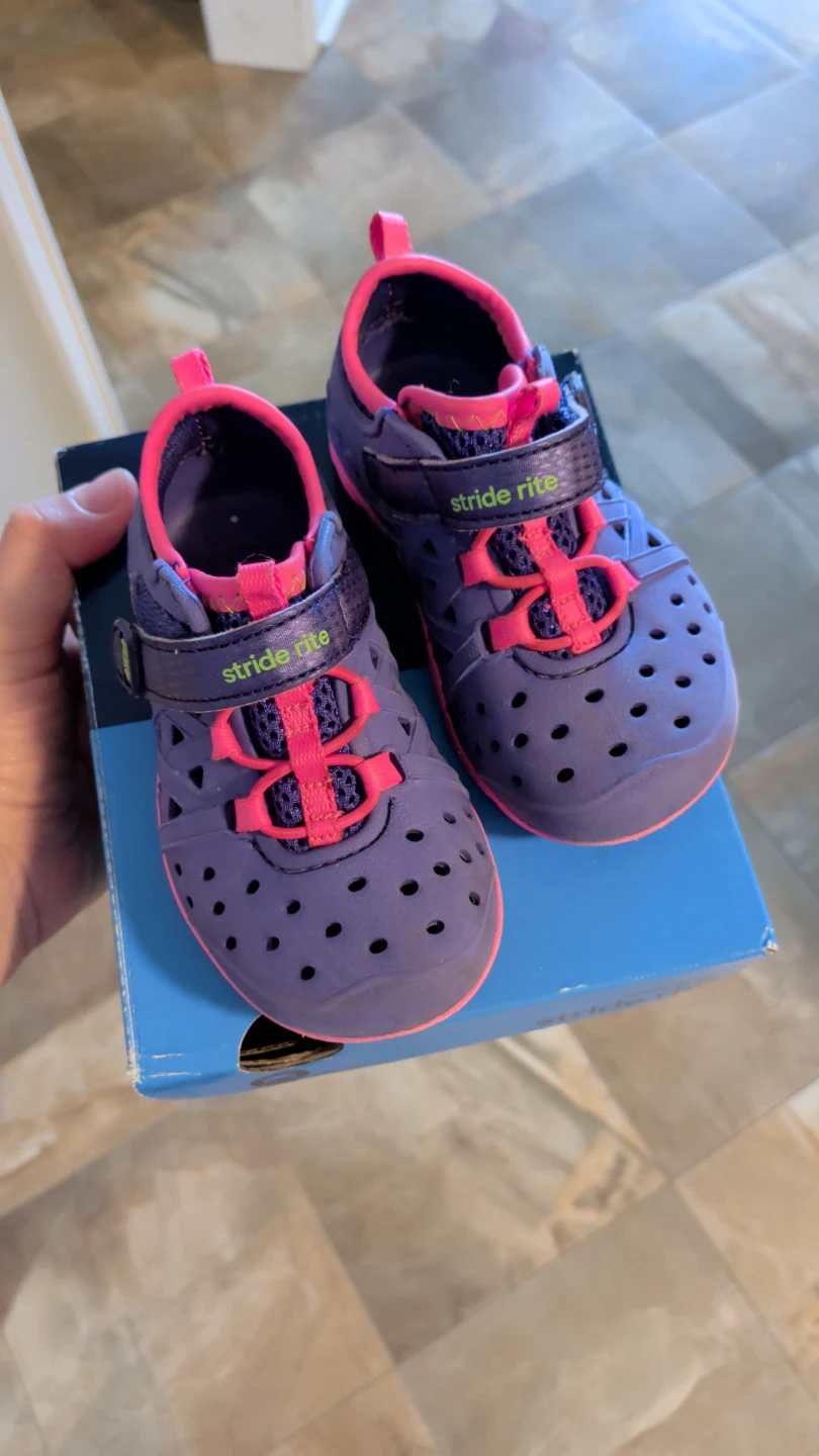 Stride Rite Purple Water Shoes - Toddler Size 5