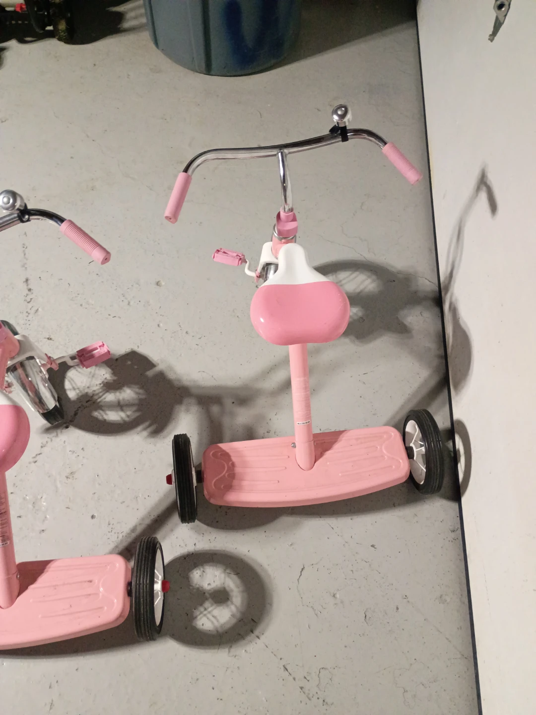 Pink Tricycle Scooters - Set of 2 - photo 4