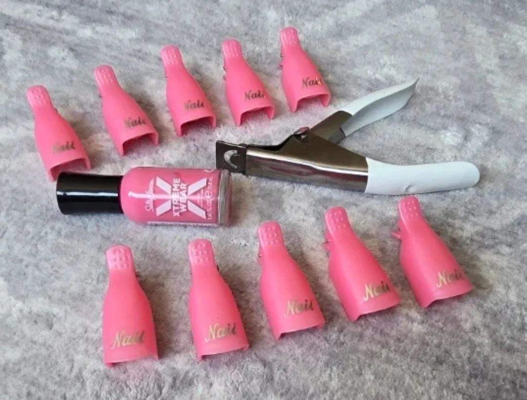 Nail polish, clipper, + gel remover clips 💅