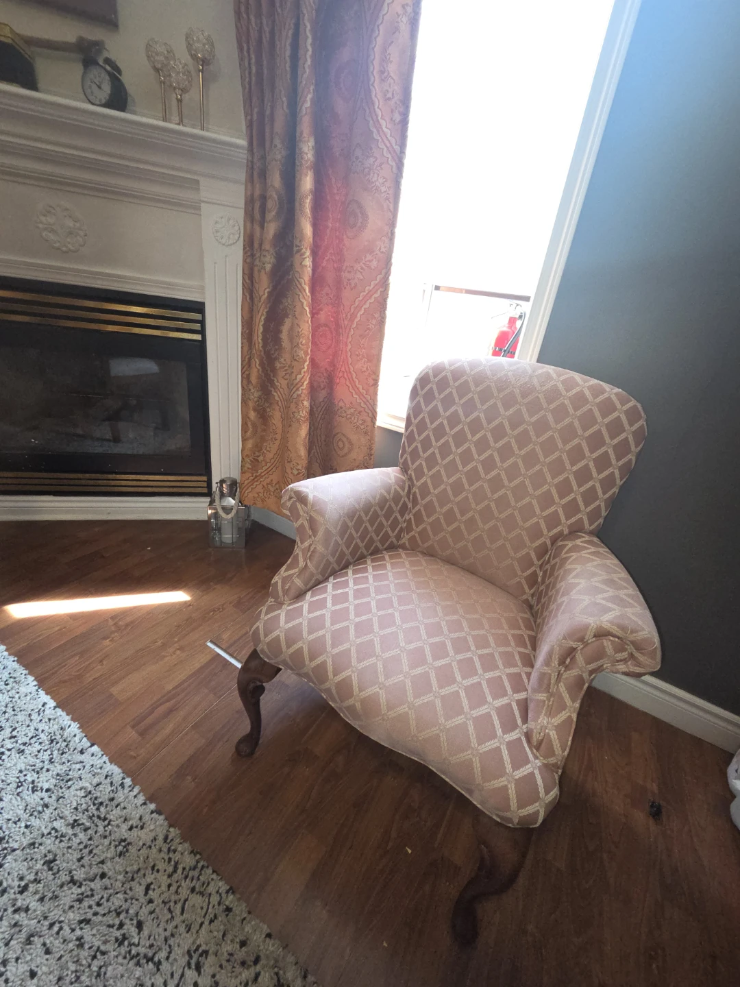Pink Diamond Pattern Accent Chair