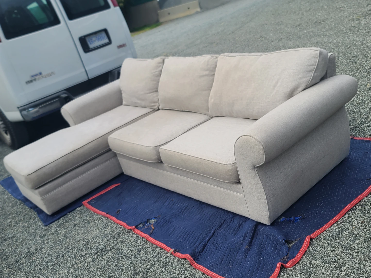 Light Gray Sectional Sofa with Chaise - photo 2
