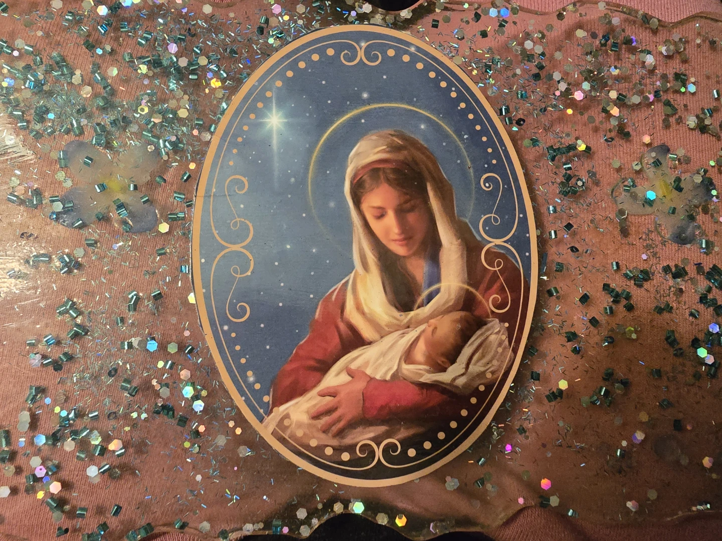 Handmade Resin Tray with Mary and Baby Jesus Art - photo 3