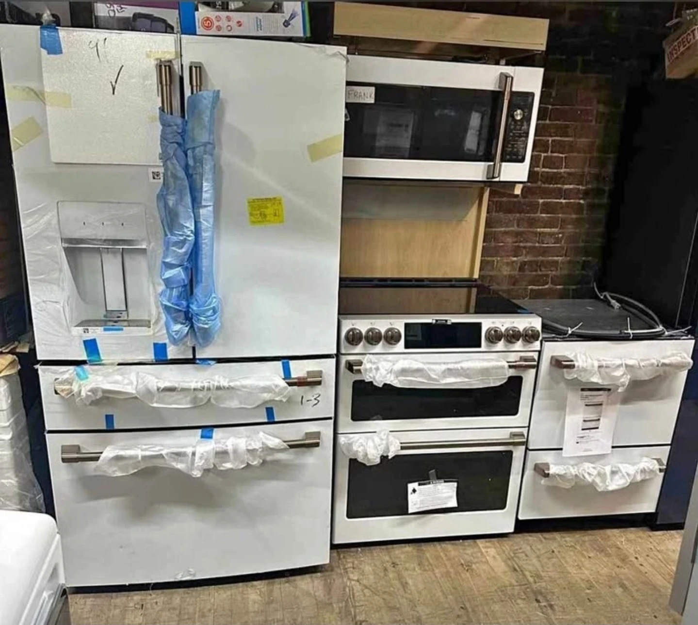 GE cafe Matte white Kitchen set