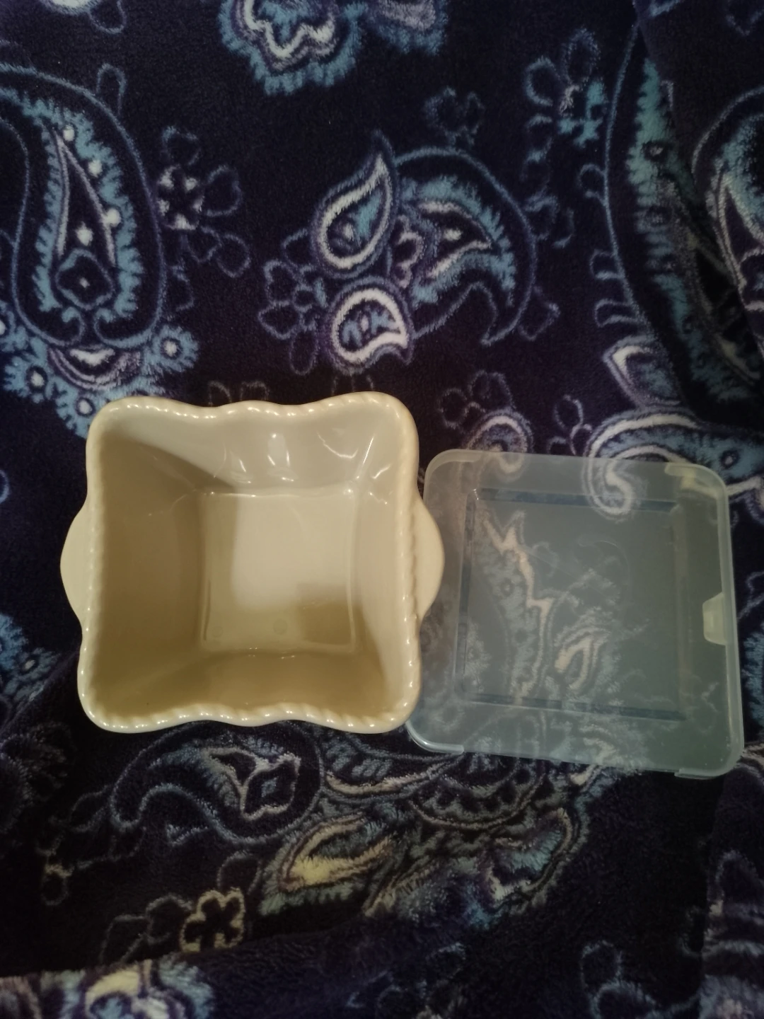 Temptations Ceramic Dish with Lid - photo 3