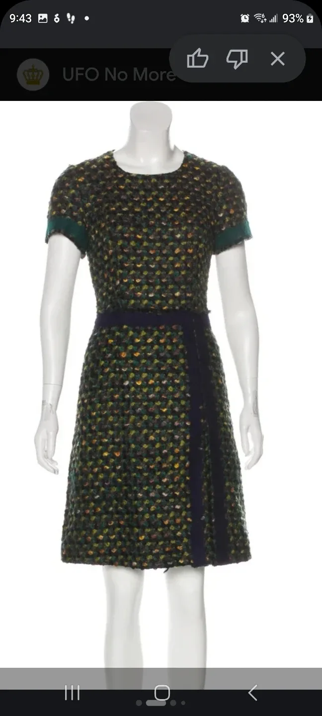Authentic PRADA 38 adorable green knit dress.