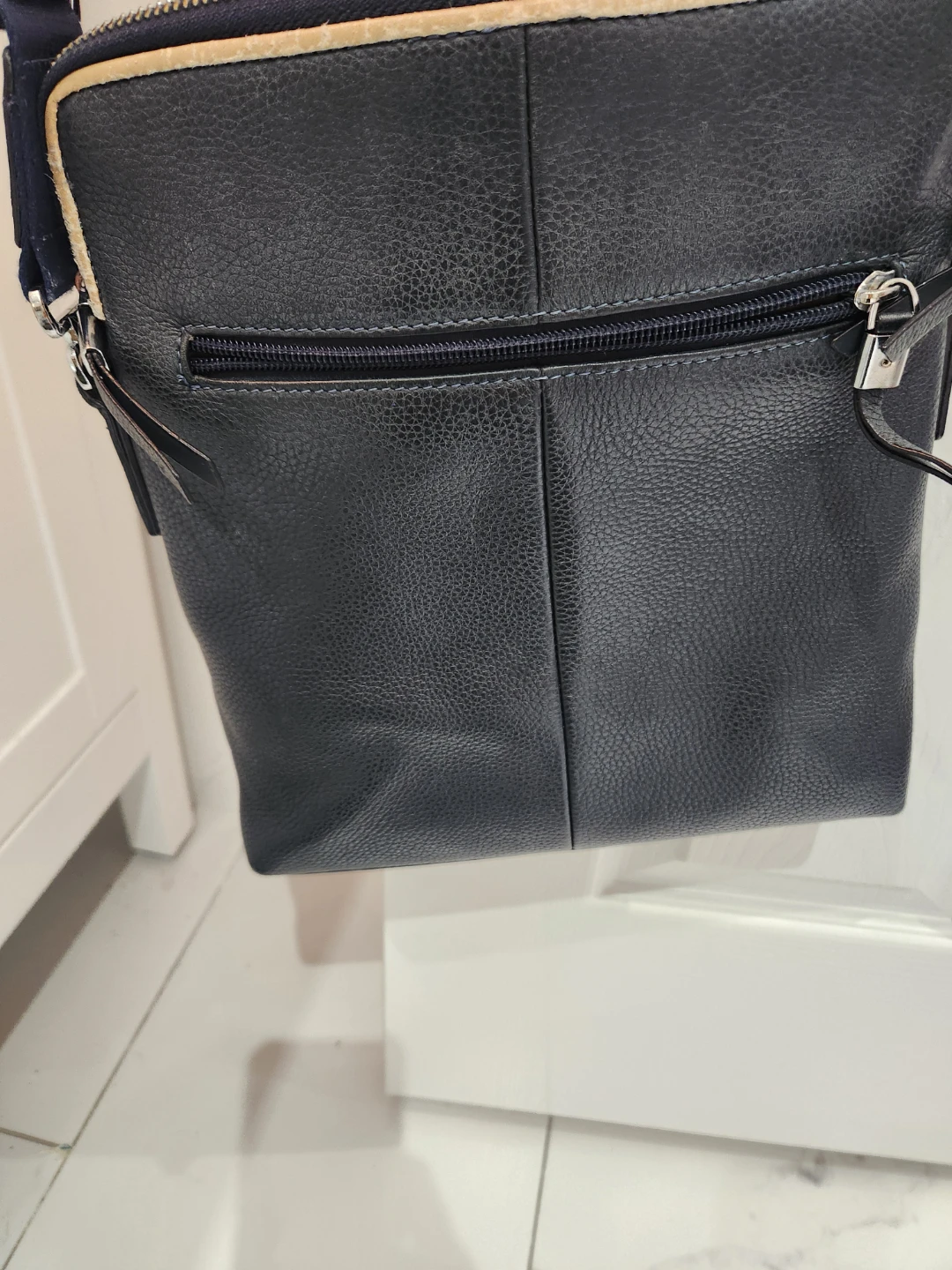 Guy Laroche Navy Leather Crossbody Bag - photo 2