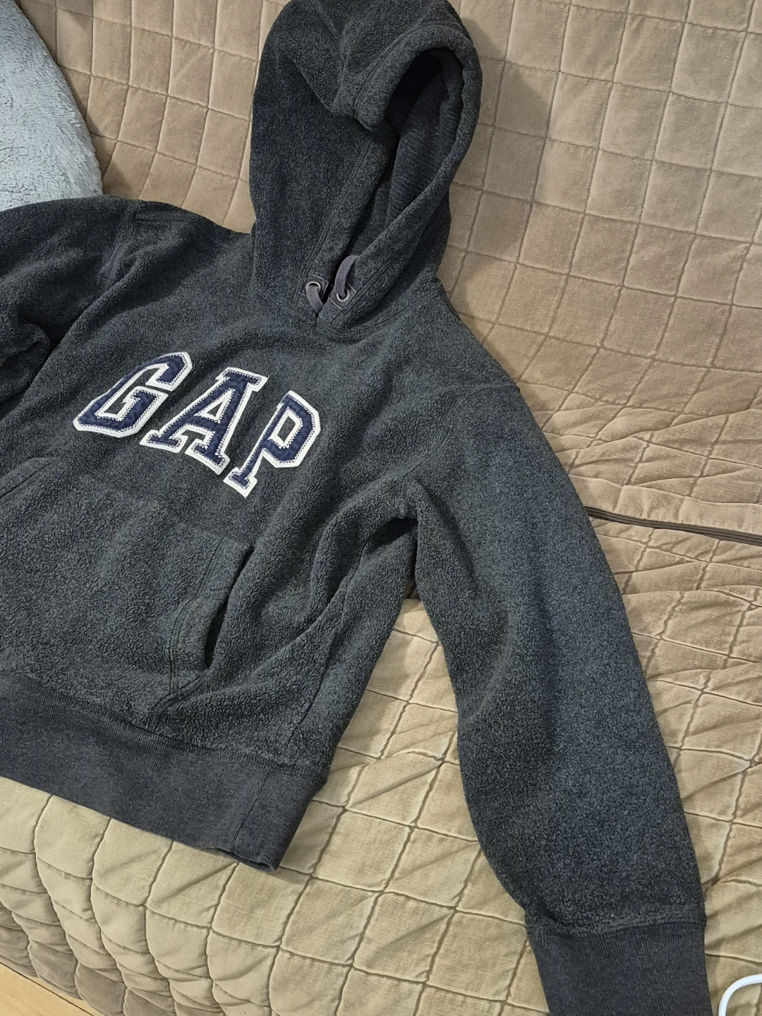 Black Gap Pull Up Hoodie Small Size - photo 2