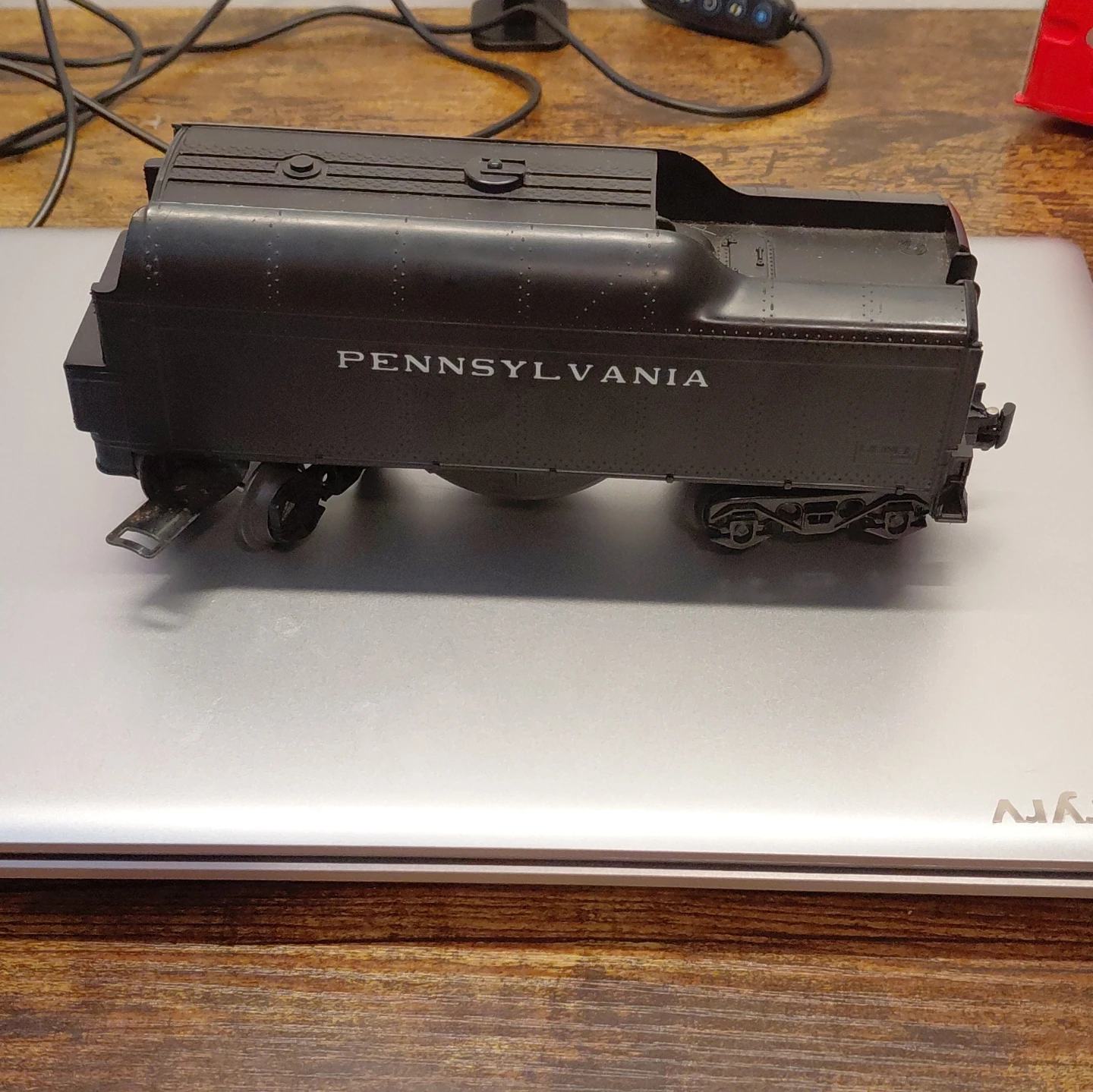 Pennsylvania 8644 Toy Train Engine