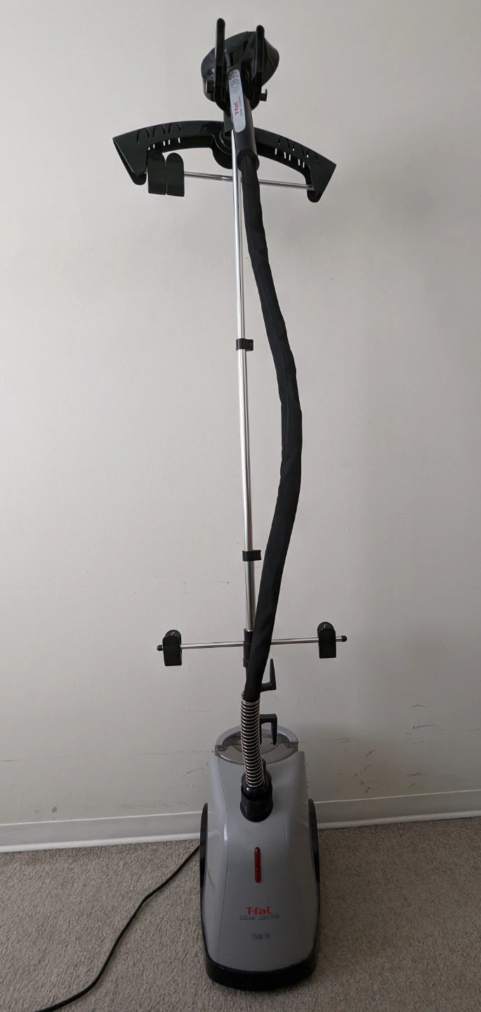 T-fal Steam Control Garment Steamer 1500W - photo 2