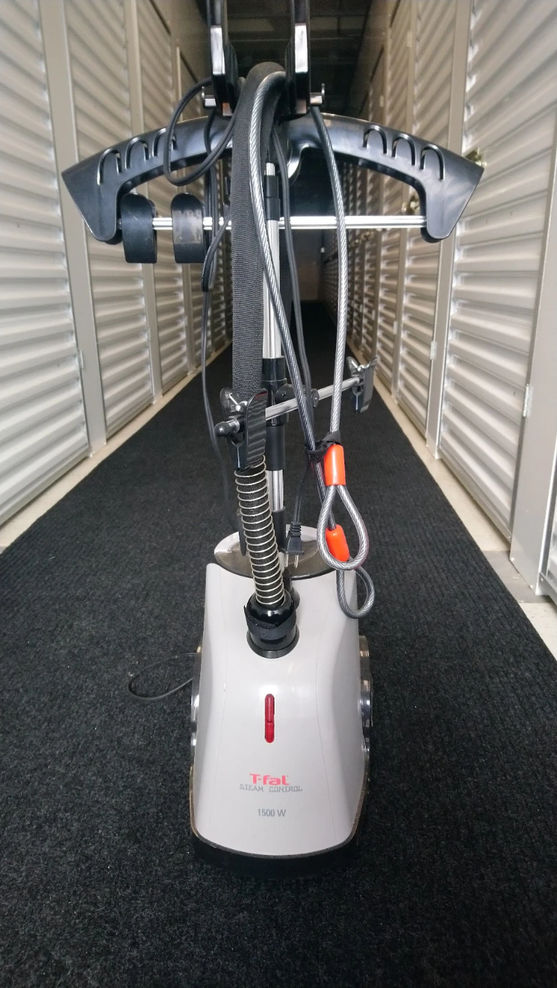 T-fal Steam Control Garment Steamer 1500W - photo 3