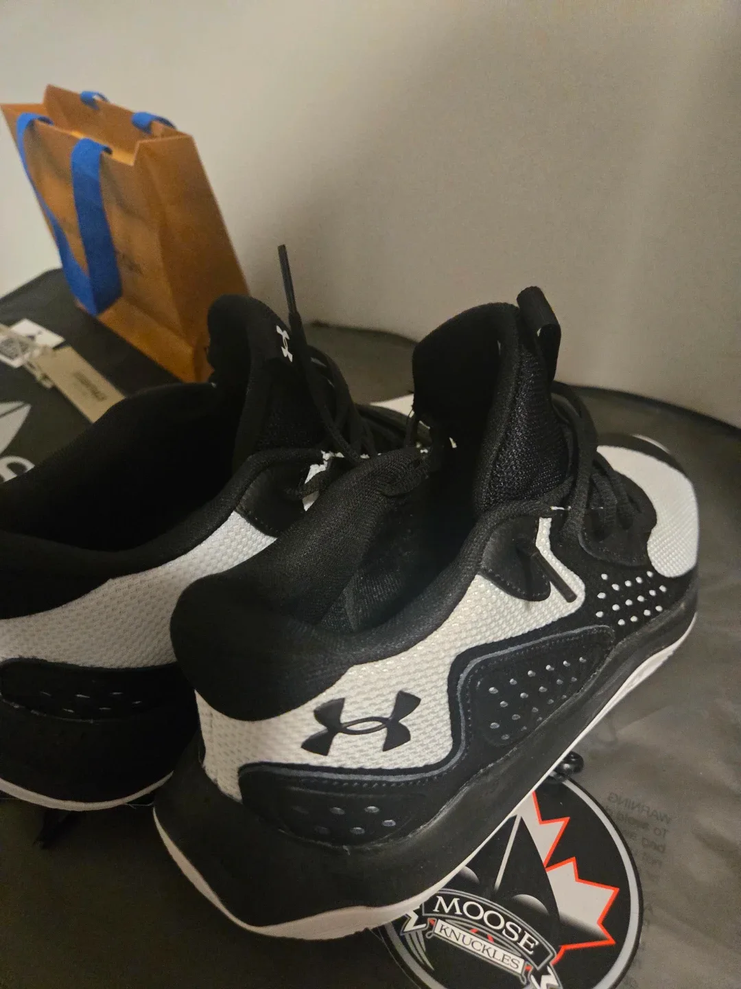 Under Armour FIU Basketball Shoes Size 10 Men's