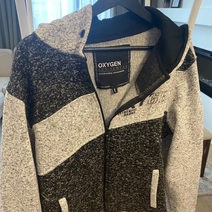 Oxygen Activewear Zip-Up Hoodie - photo 2