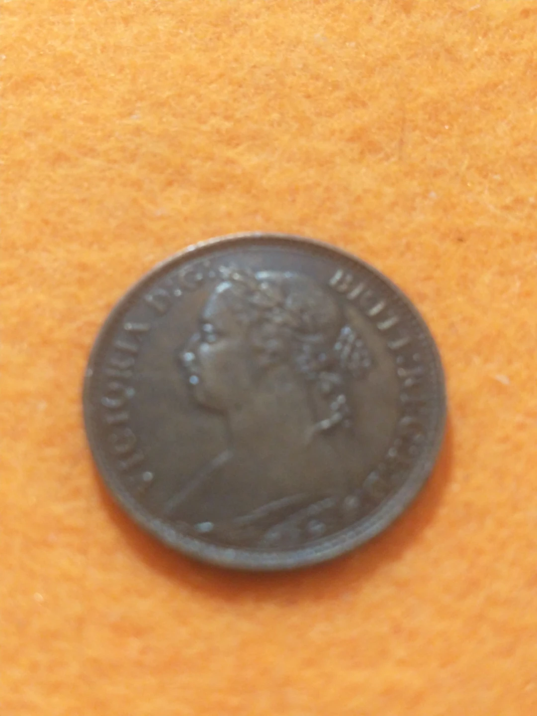 1885 English Farthing Coin - photo 3