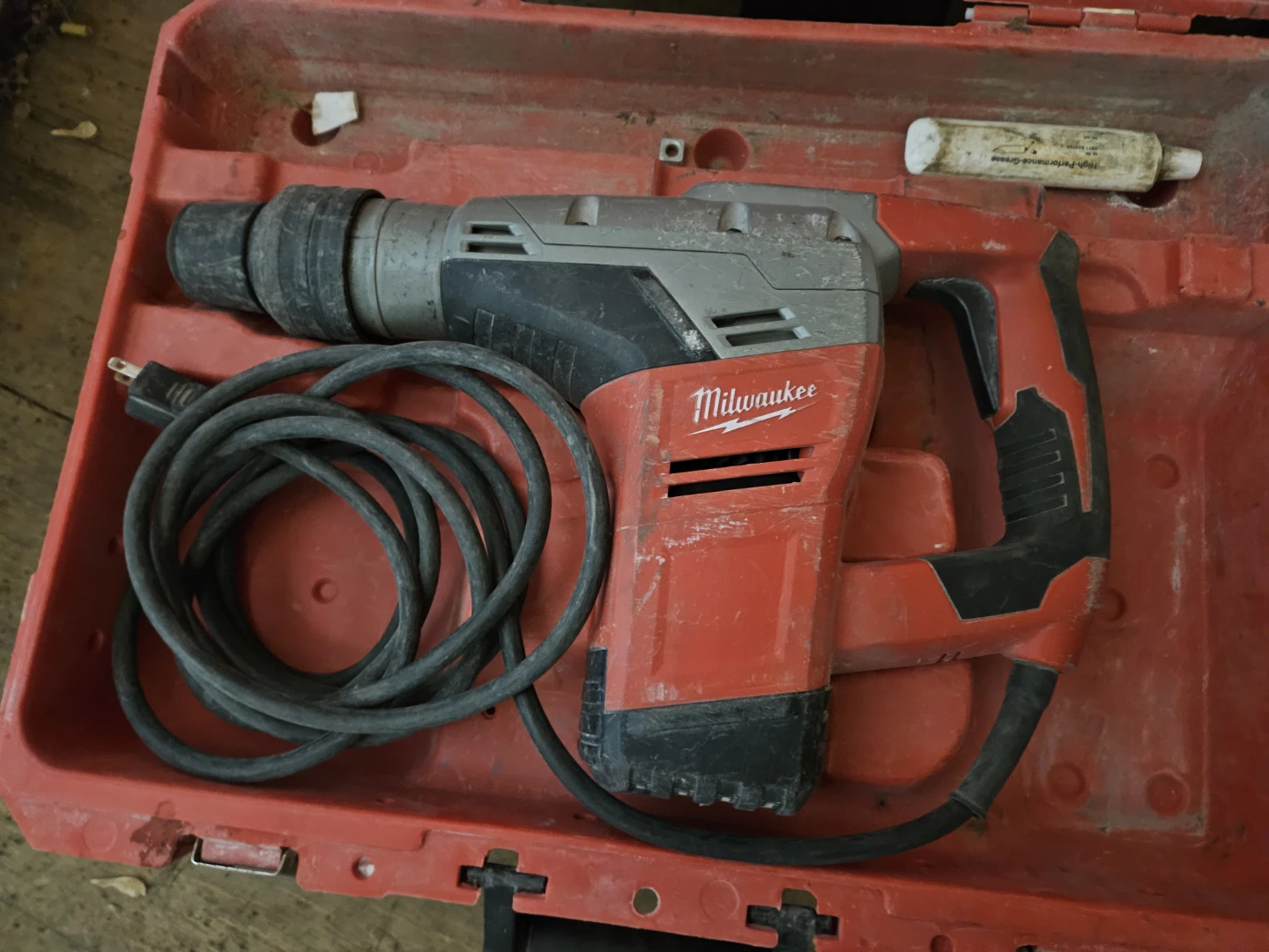 Milwaukee Rotary Hammer Drill w/ Case - photo 3