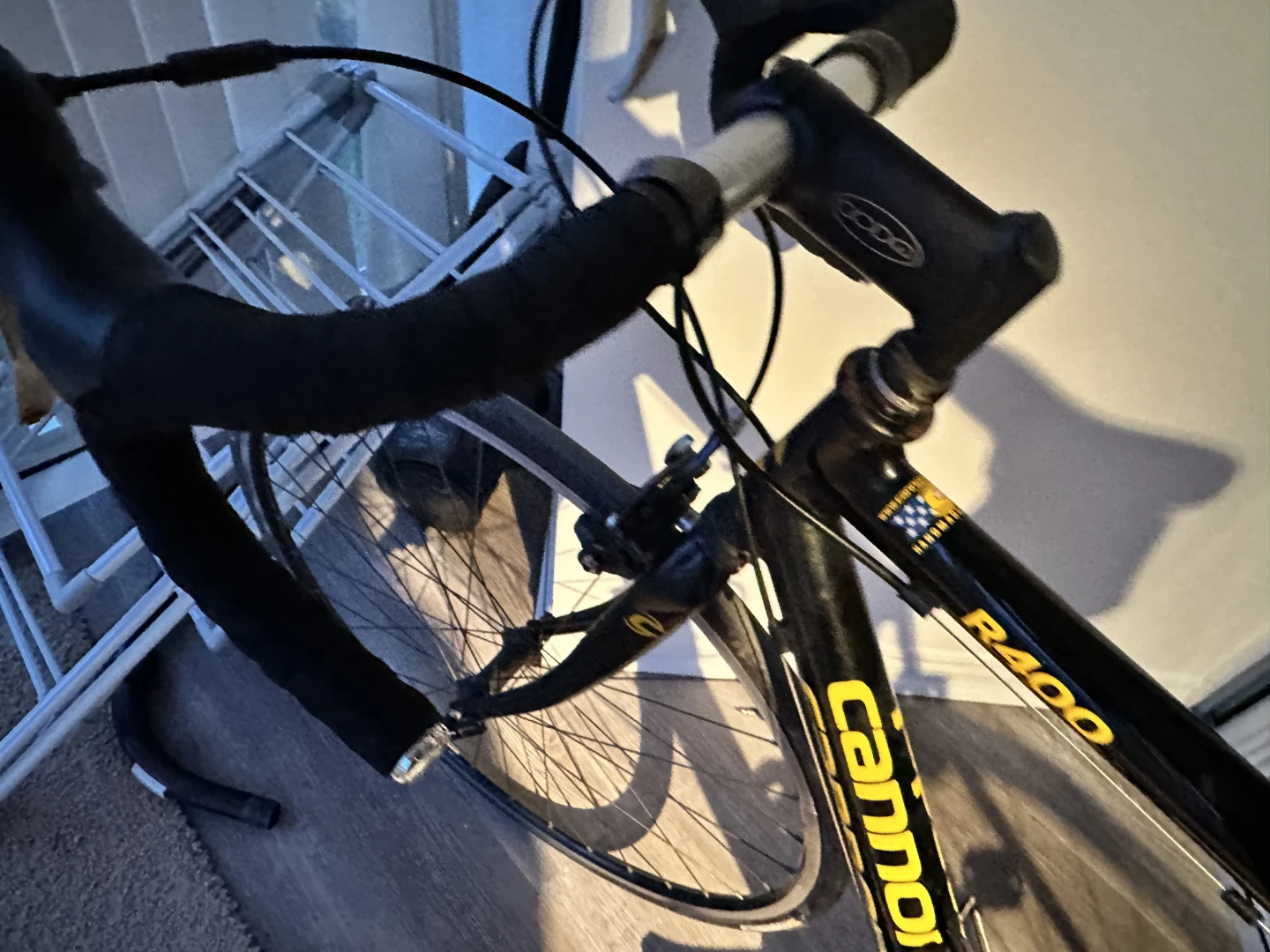 Cannondale R400 Road Bike - photo 3