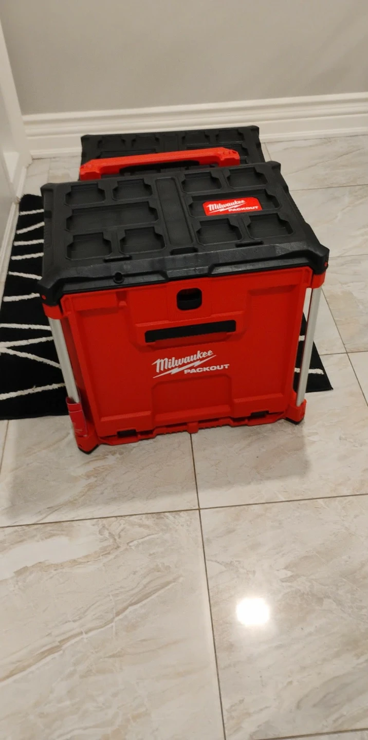 Milwaukee PACKOUT Rolling Tool Chest - photo 2
