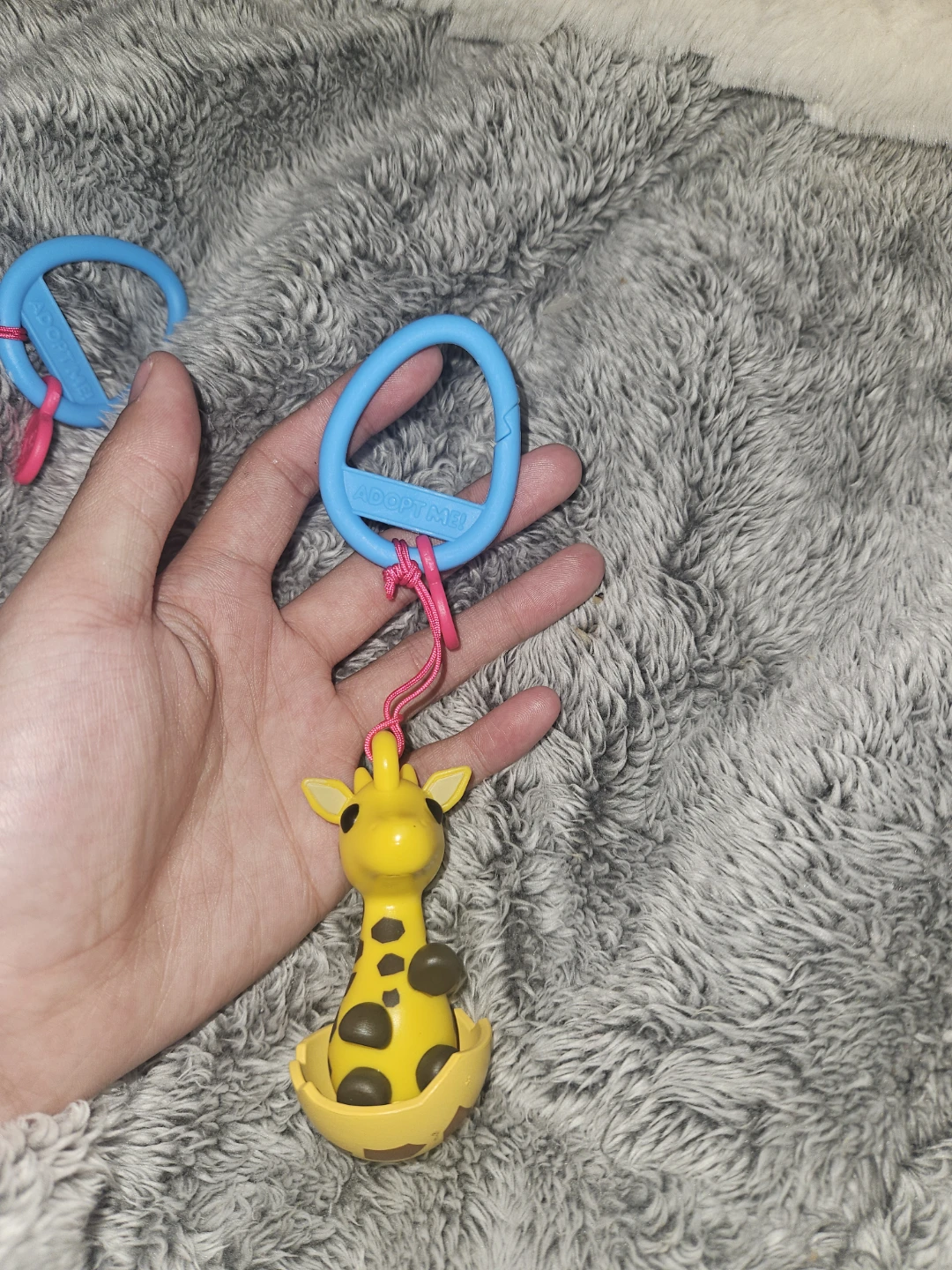 Set of 2 Baby Toy Hangers with Giraffe and Dragon Figures - photo 2