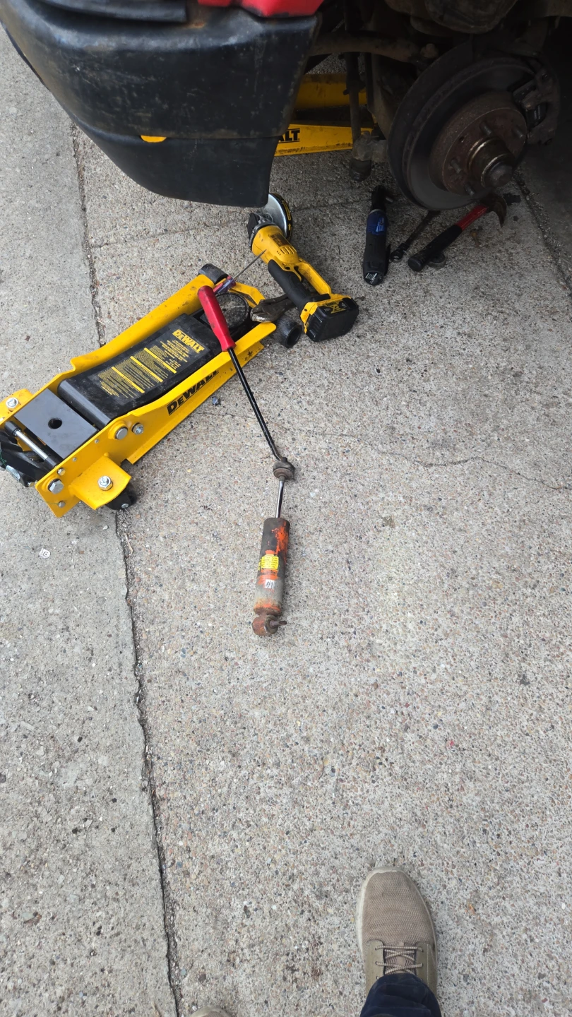 Used Car Parts - Shock Absorbers - photo 3
