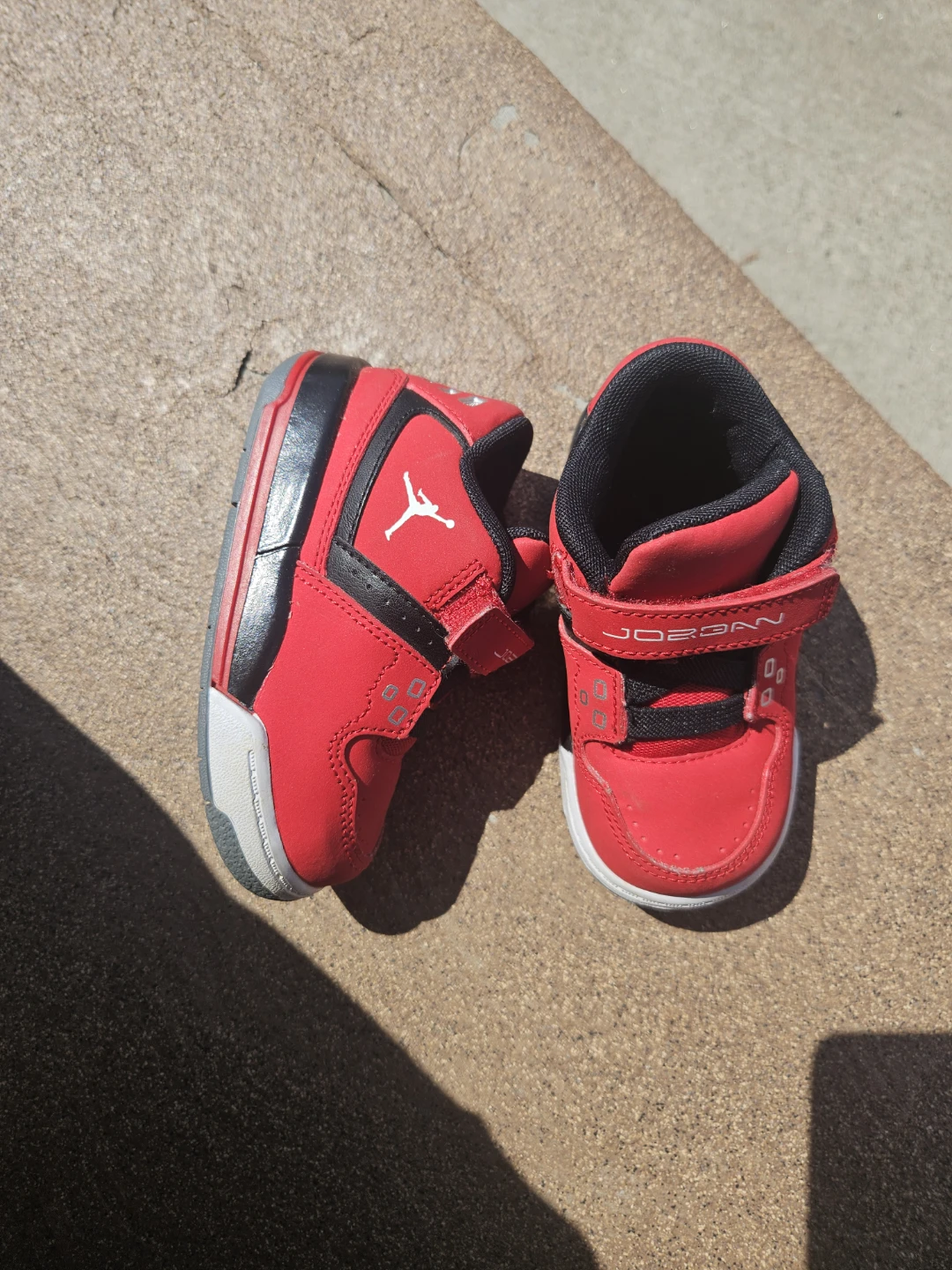Jordan Toddler Shoes Red. SIZE USA 6C