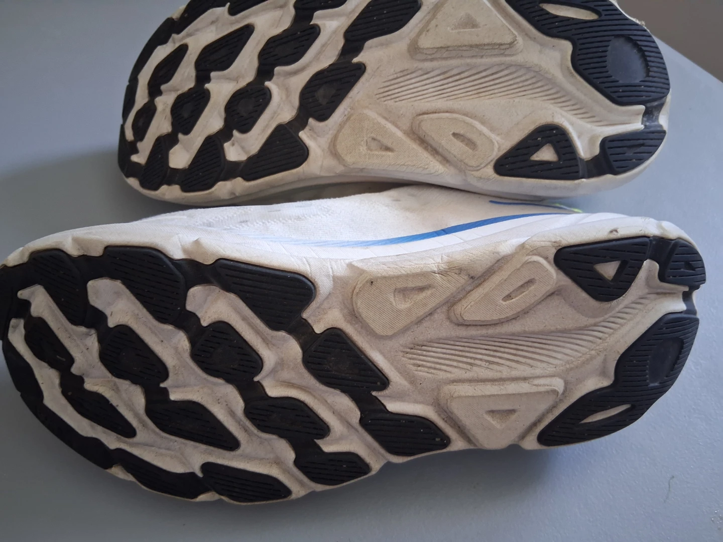 Hoka Clifton 9 Running Shoes White/Yellow Men's Size 9 - photo 5