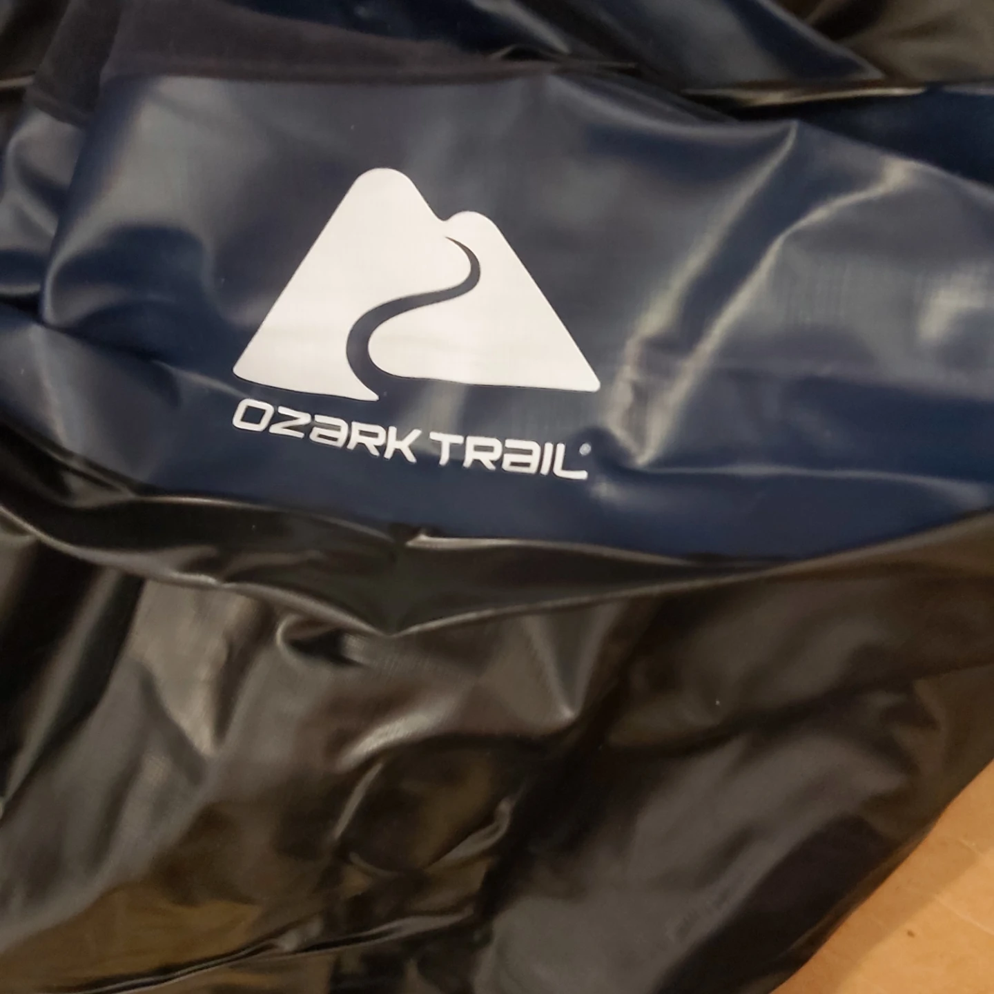 Ozark Trail Air Mattress with Pump - photo 3