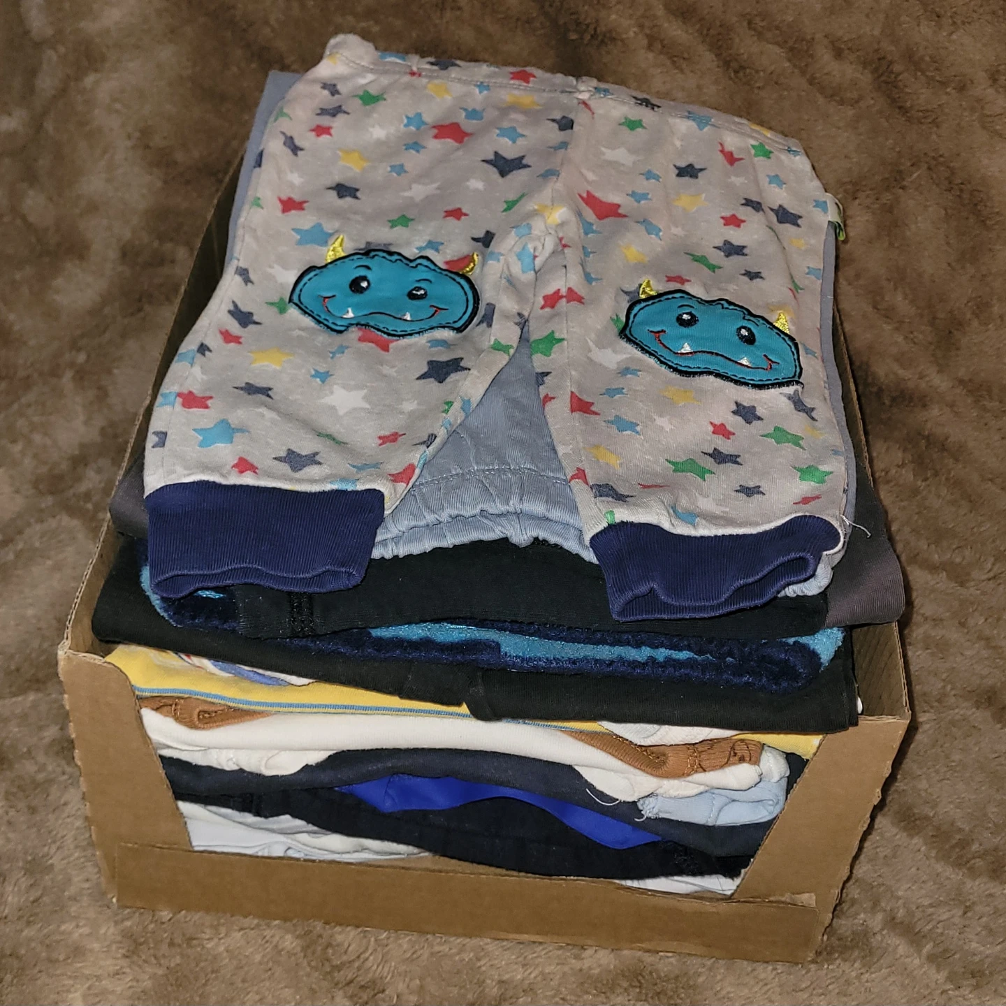 20pc | 12m | Clothing Bundle #3 - photo 2