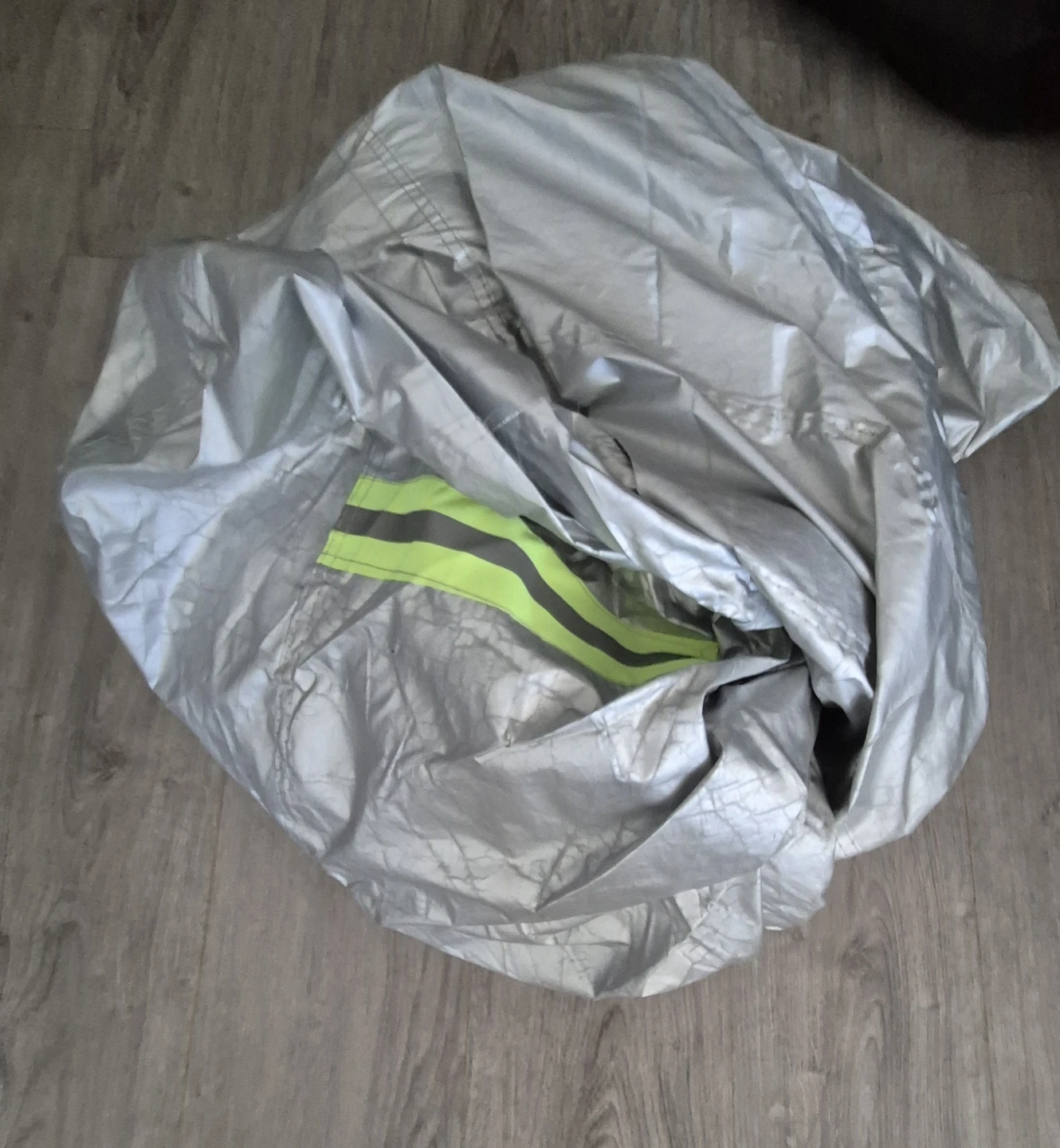 Kayma Car/SUV Cover (Quick Sale) - photo 3