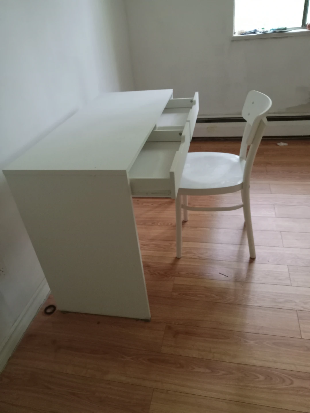 White Desk with Drawers and Chair