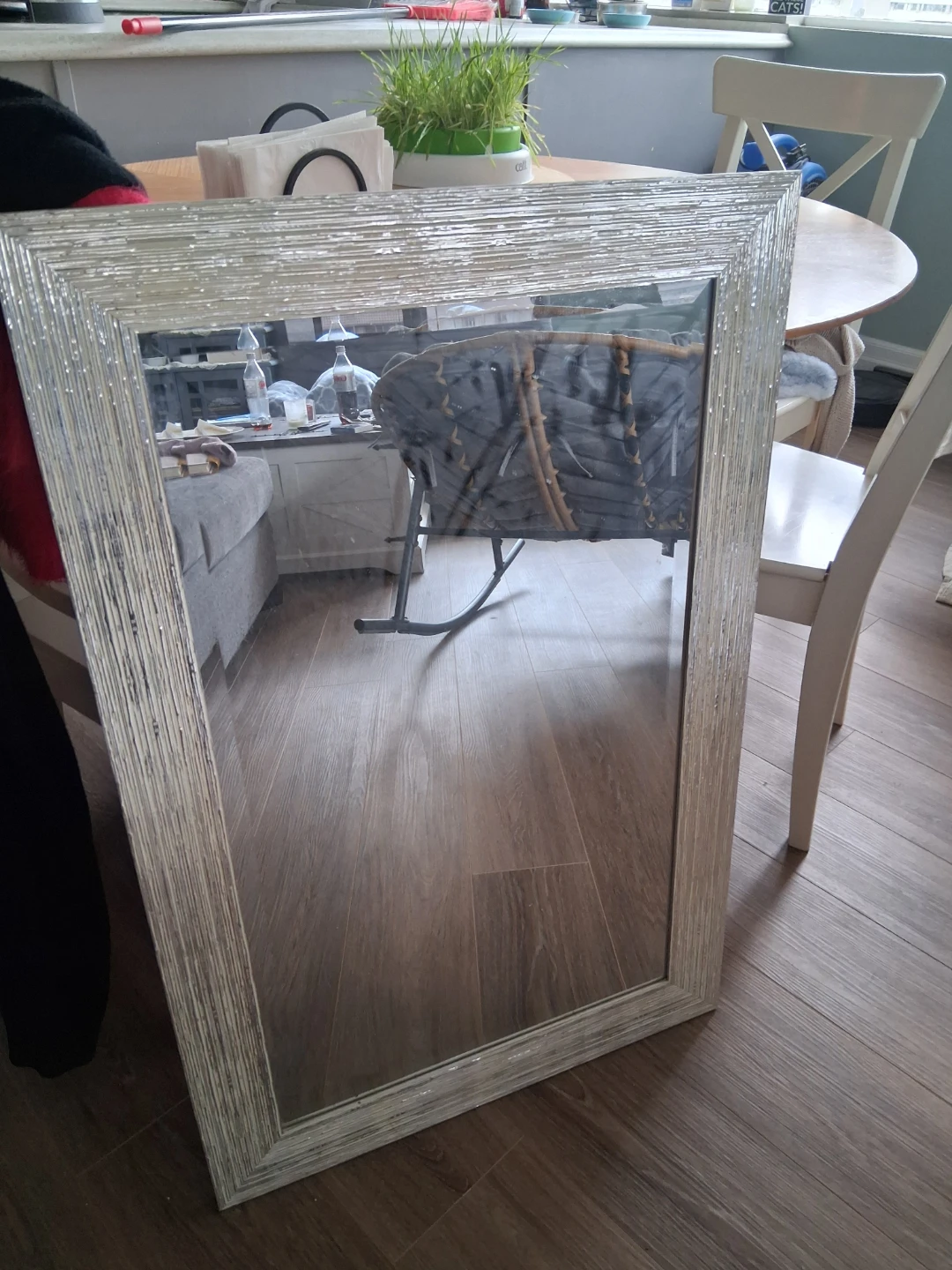 Silver Textured Frame Wall Mirror - photo 2