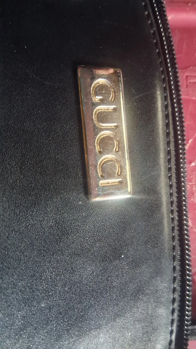 Gucci Shoulder Bag - photo 2